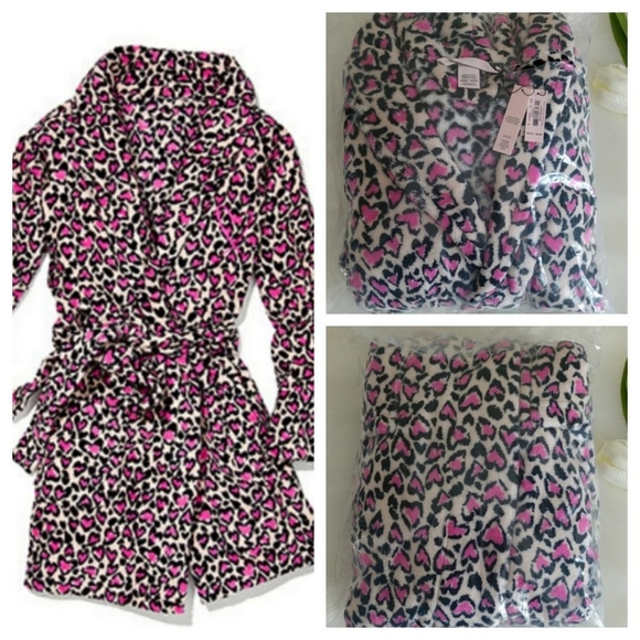 Victoria's Secret Other - VICTORIA'S SECRET ROBE SIZE XS/S